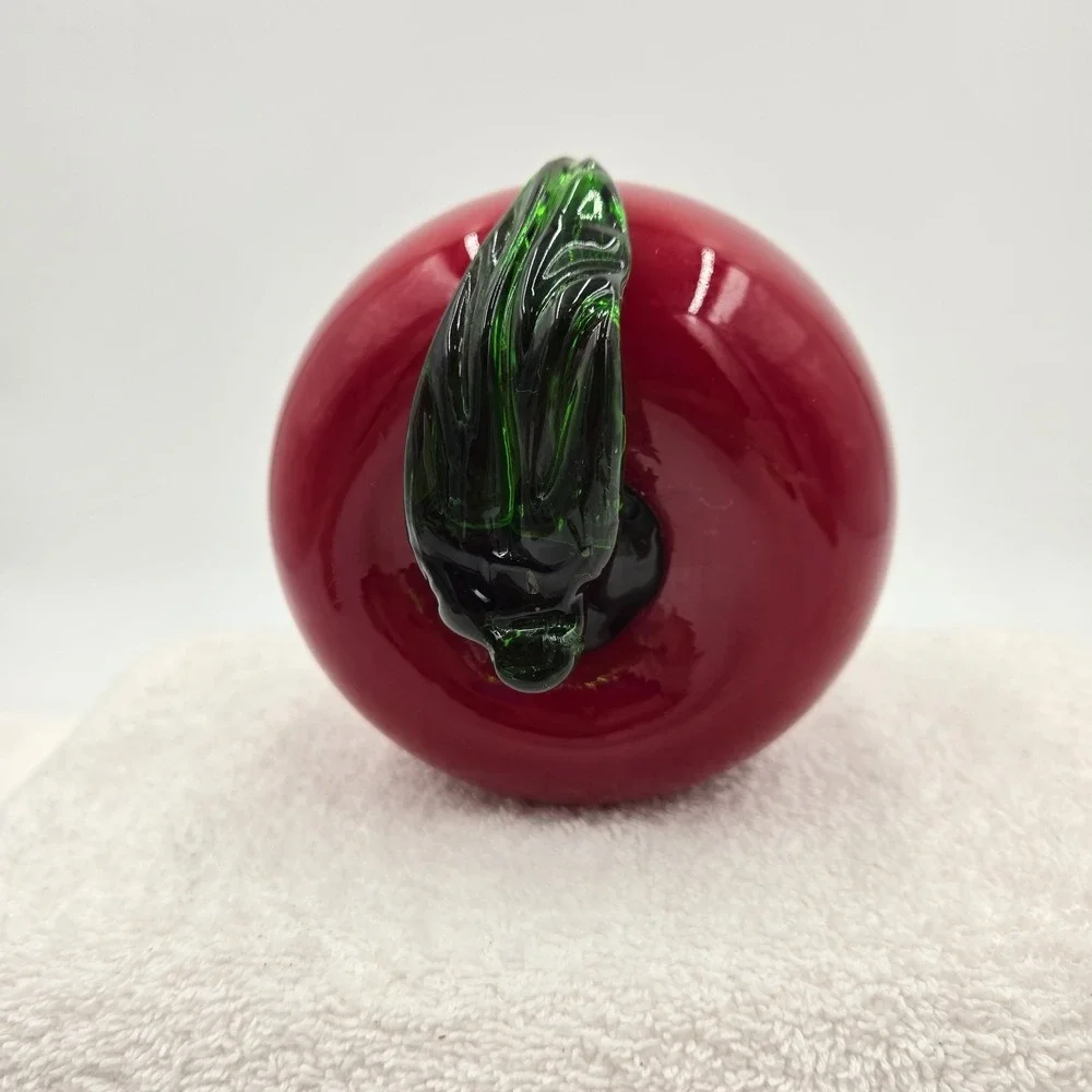 Vtg Mikasa Hand Blown Glass Fruit Large Red Apple w/ Green Leaf 6